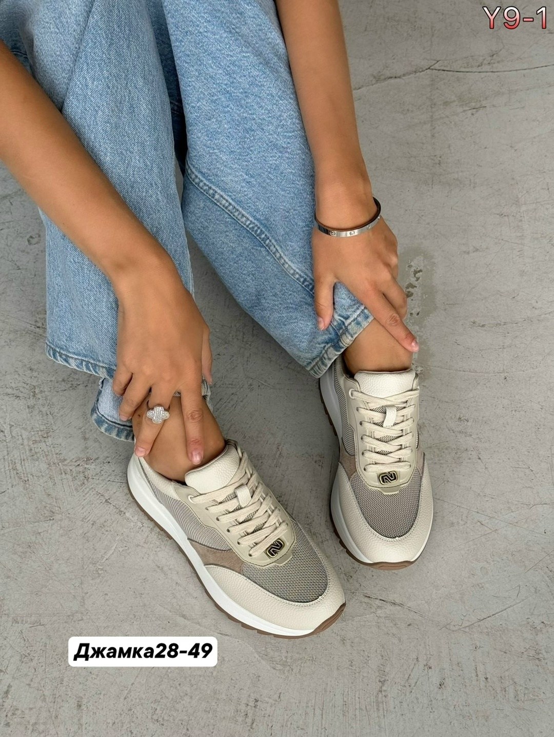 ,кроссовки женские,кроссовки женские черные,кроссовка,кроссовки