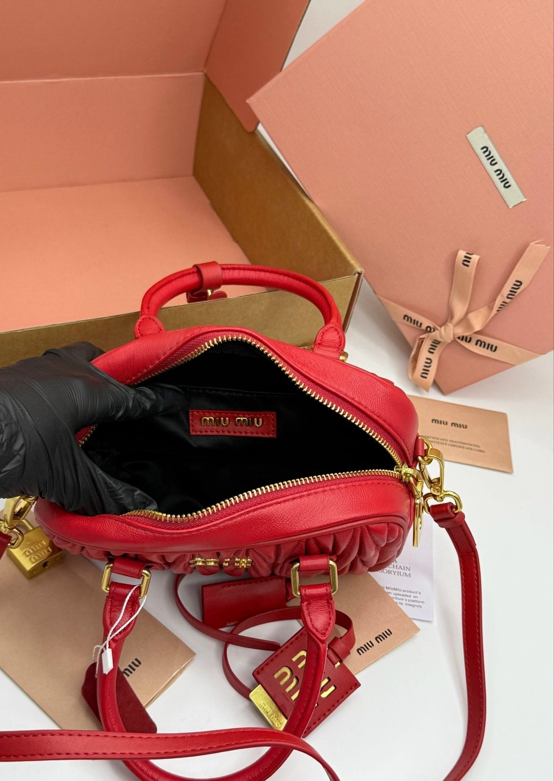 сумка miu miu,миу миу сумка,сумка,сумка от миу миу,сумки женская