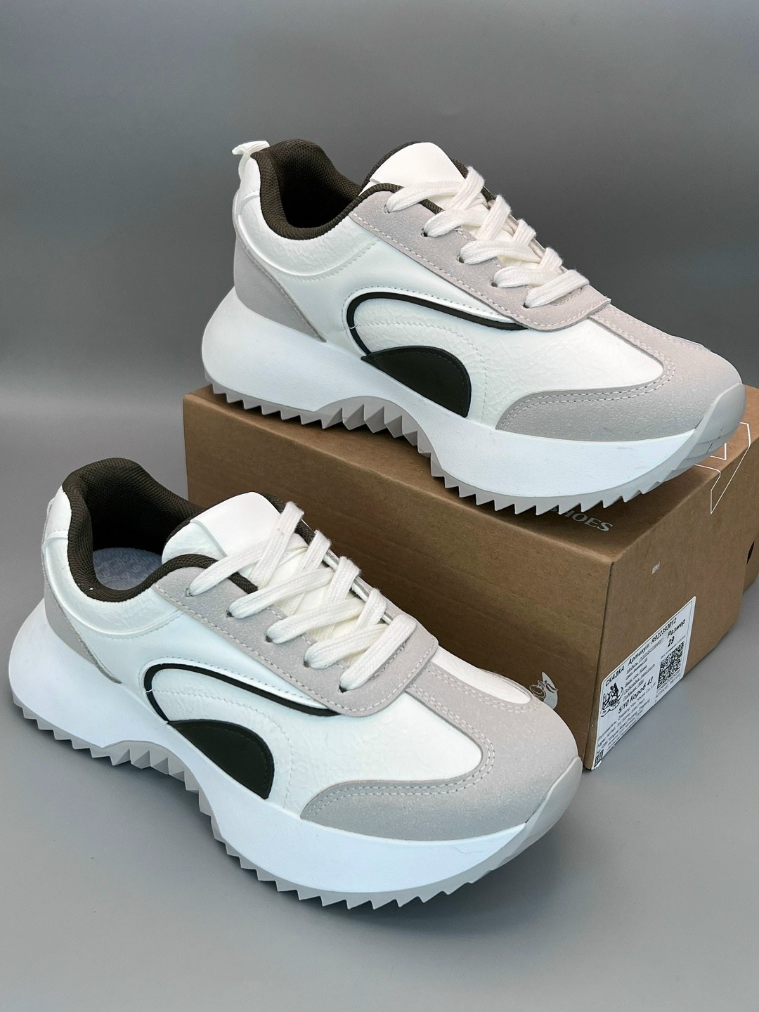 женские кроссовки,,кроссовка,повседневные кроссовки,кроссовки модные