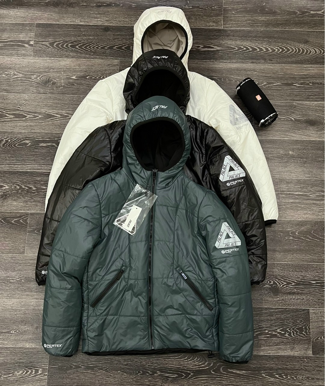 куртка palace,куртка,ветровка белая,легкая куртка,куртка спортивная