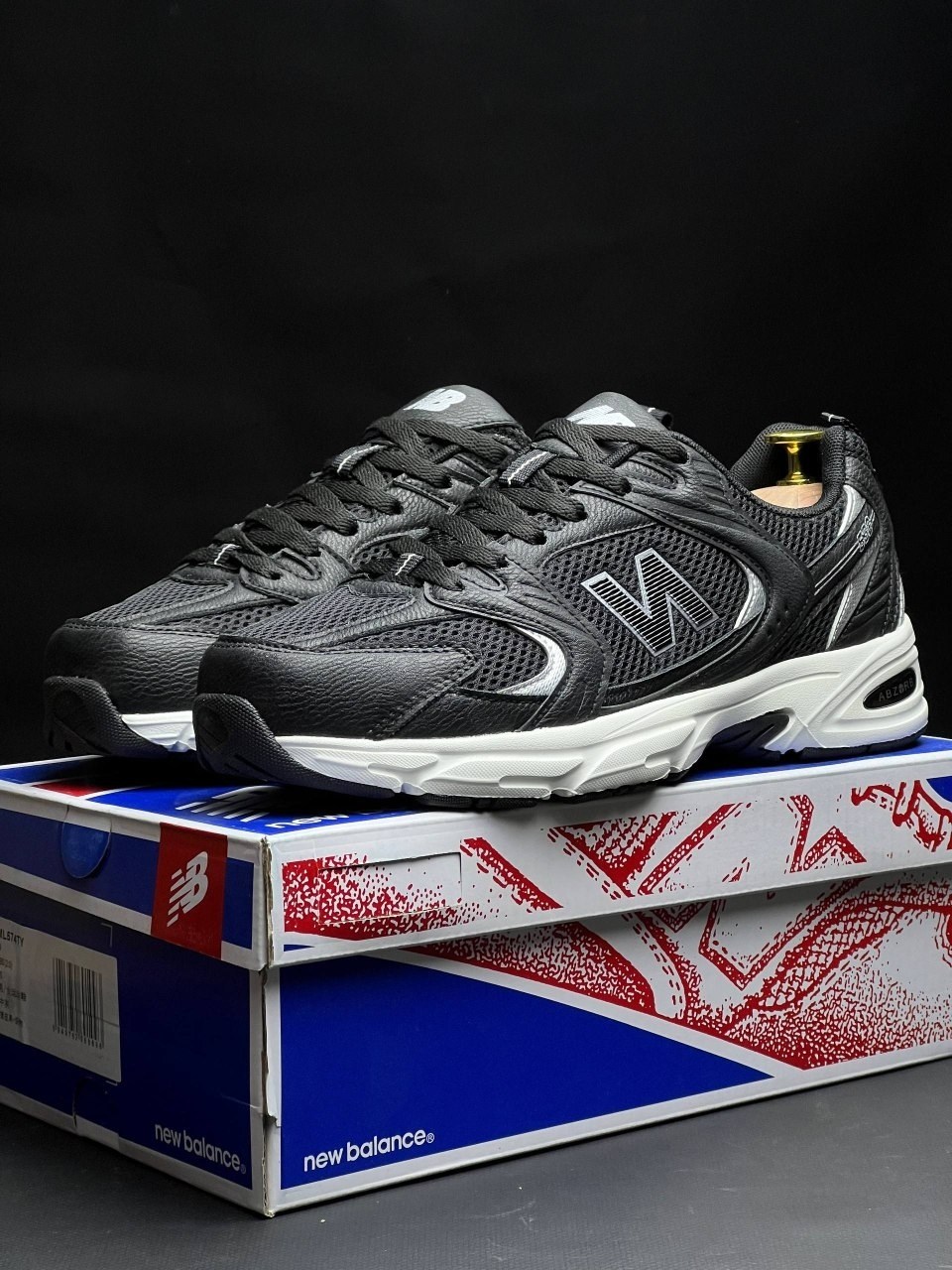 кроссовки,мужские кроссовки для бега,new balance 990 v5 black,беговые кроссовки,спортивная