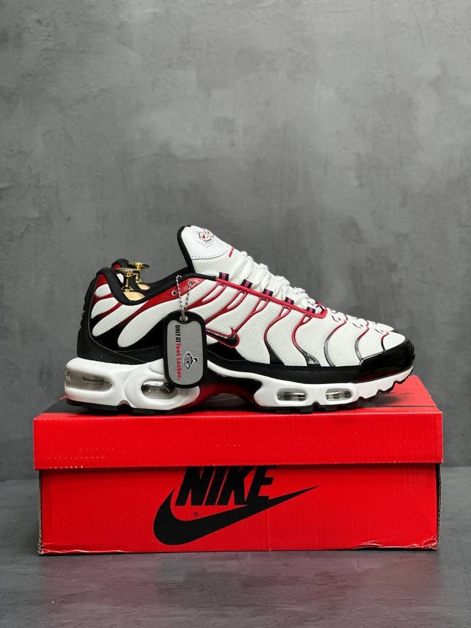 кроссовки nike air max tn plus,nike air max tn plus,nike air max plus white,кроссовки nike air max plus,nike air max plus