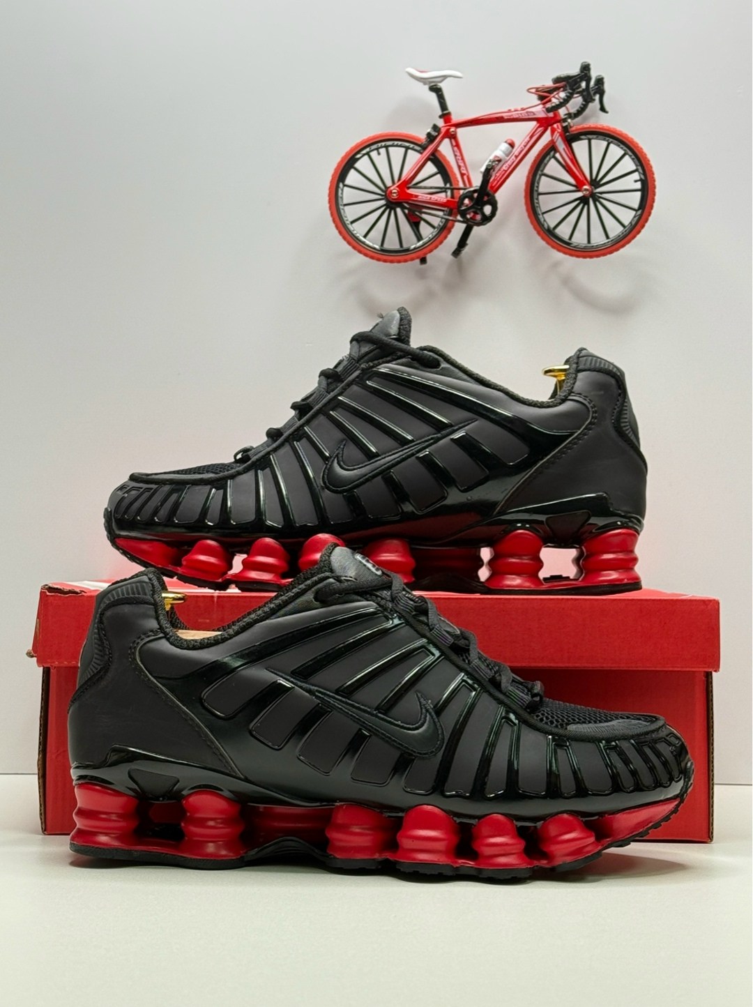 кроссовки nike shox tl,мужские кроссовки nike,кроссовки nike shox,nike shox tl black,кроссовка мужской