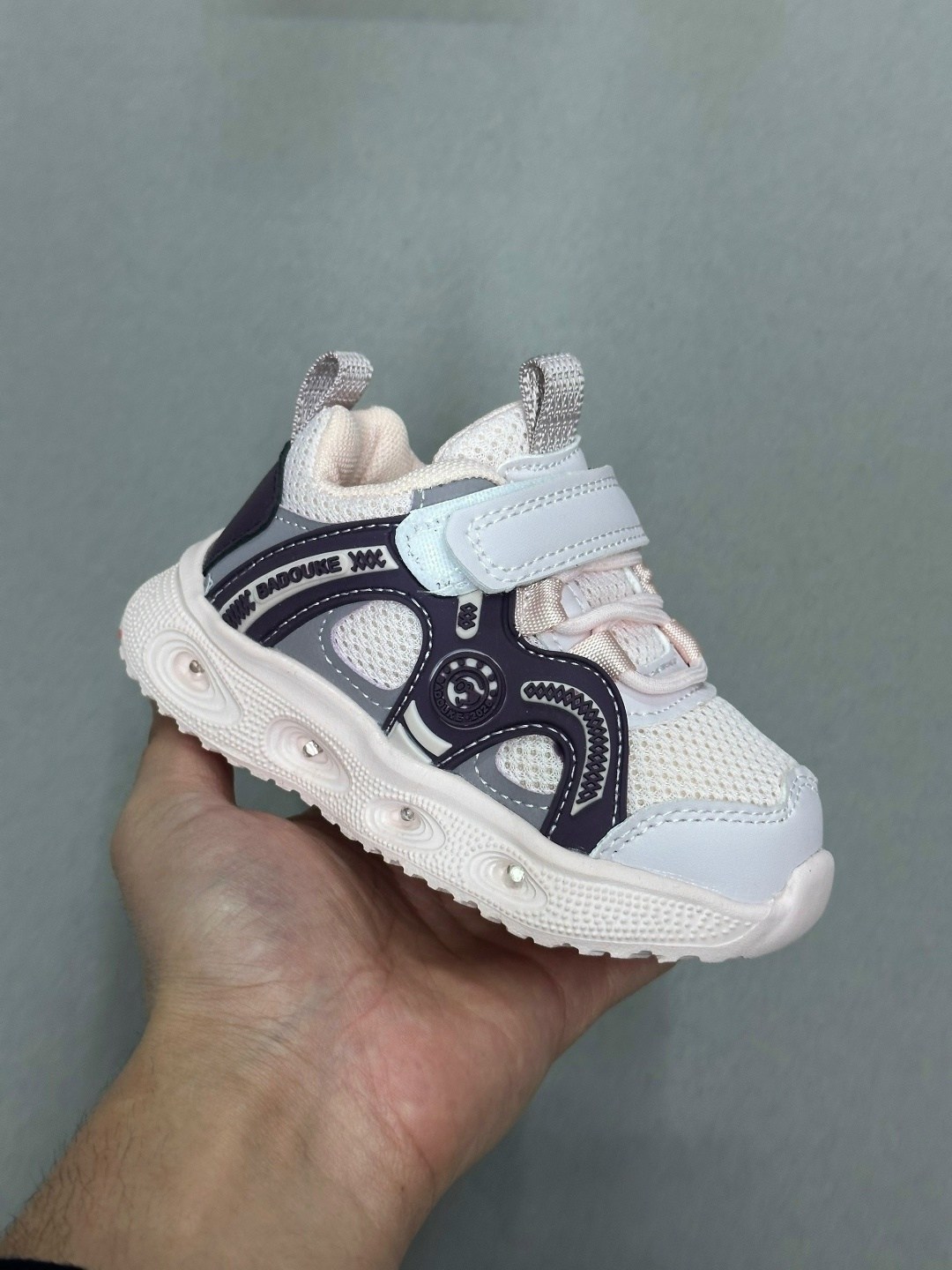 кроссовки,детские кроссовки,кроссовки мальчику,кроссовка детская,детская