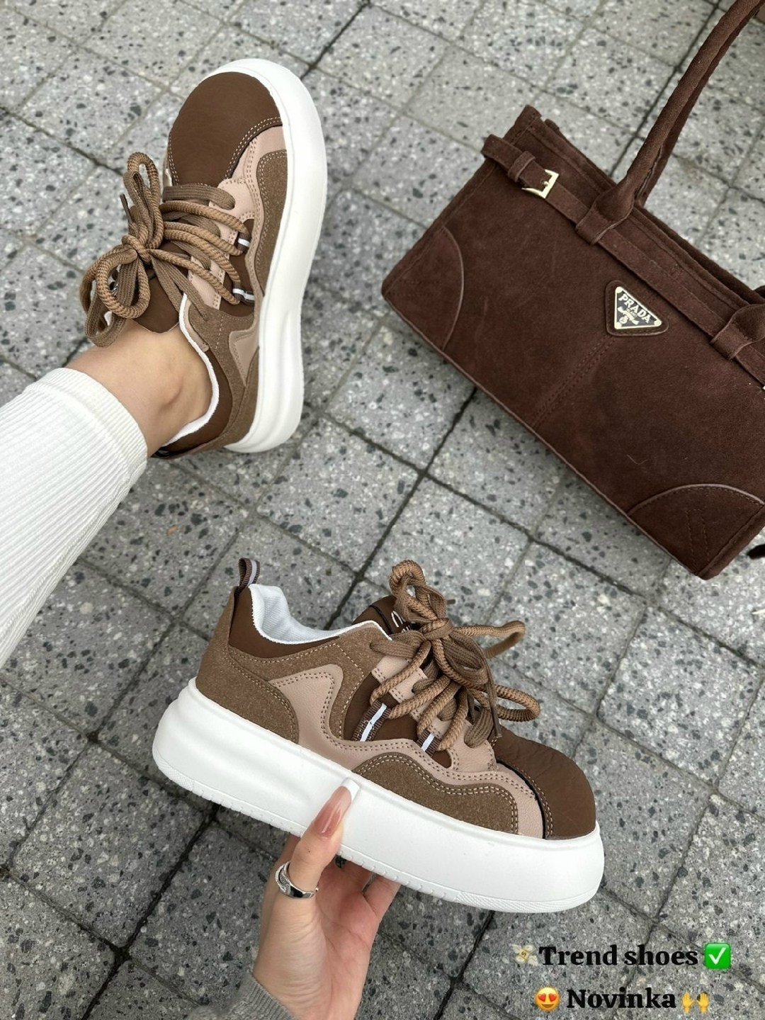 кроссовки женские,,кроссовки,модные кроссовки,повседневные кроссовки