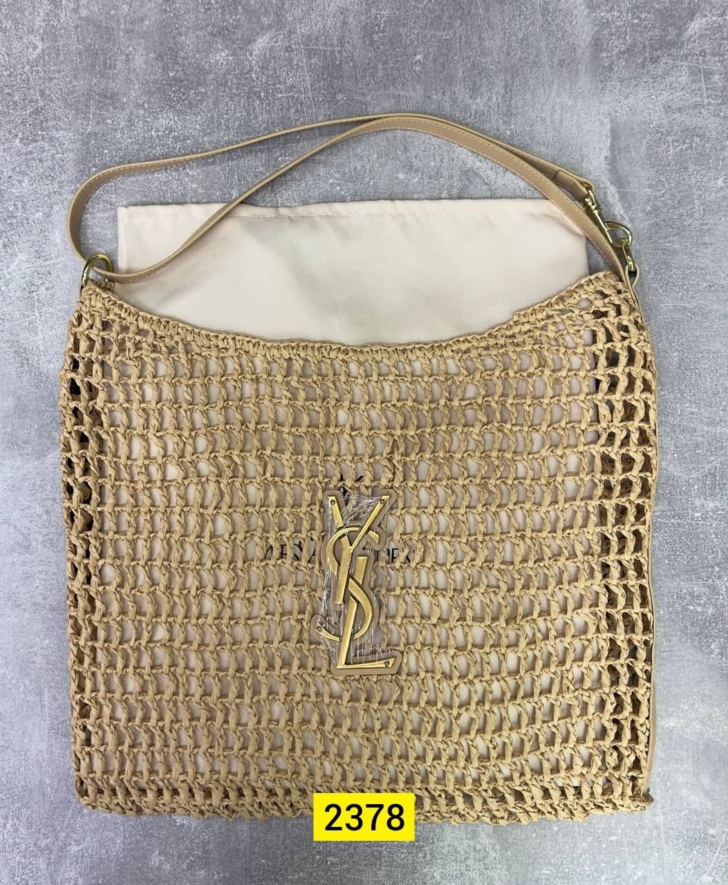плетеная сумка,женская бежевая пляжная сумка saint laurent raffia,пляжная плетеная сумка,пляжная сумка,соломенная сумка