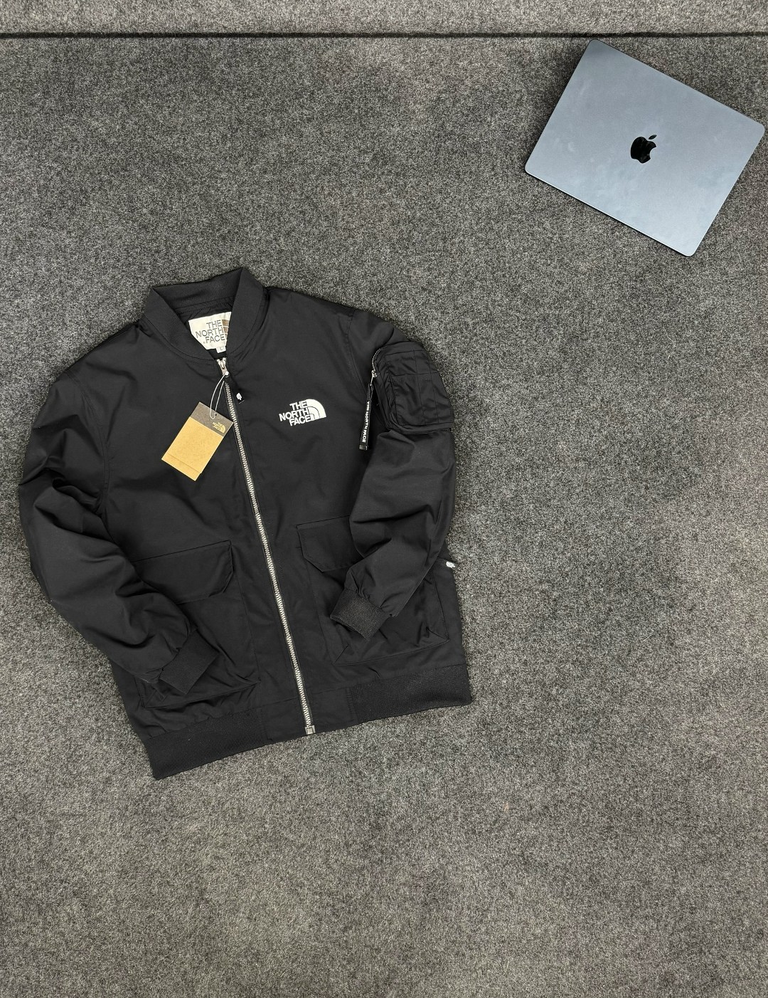 бомбер the north face,бомбер тнф,the north face мужская куртка,куртка бомбер,the north face куртка