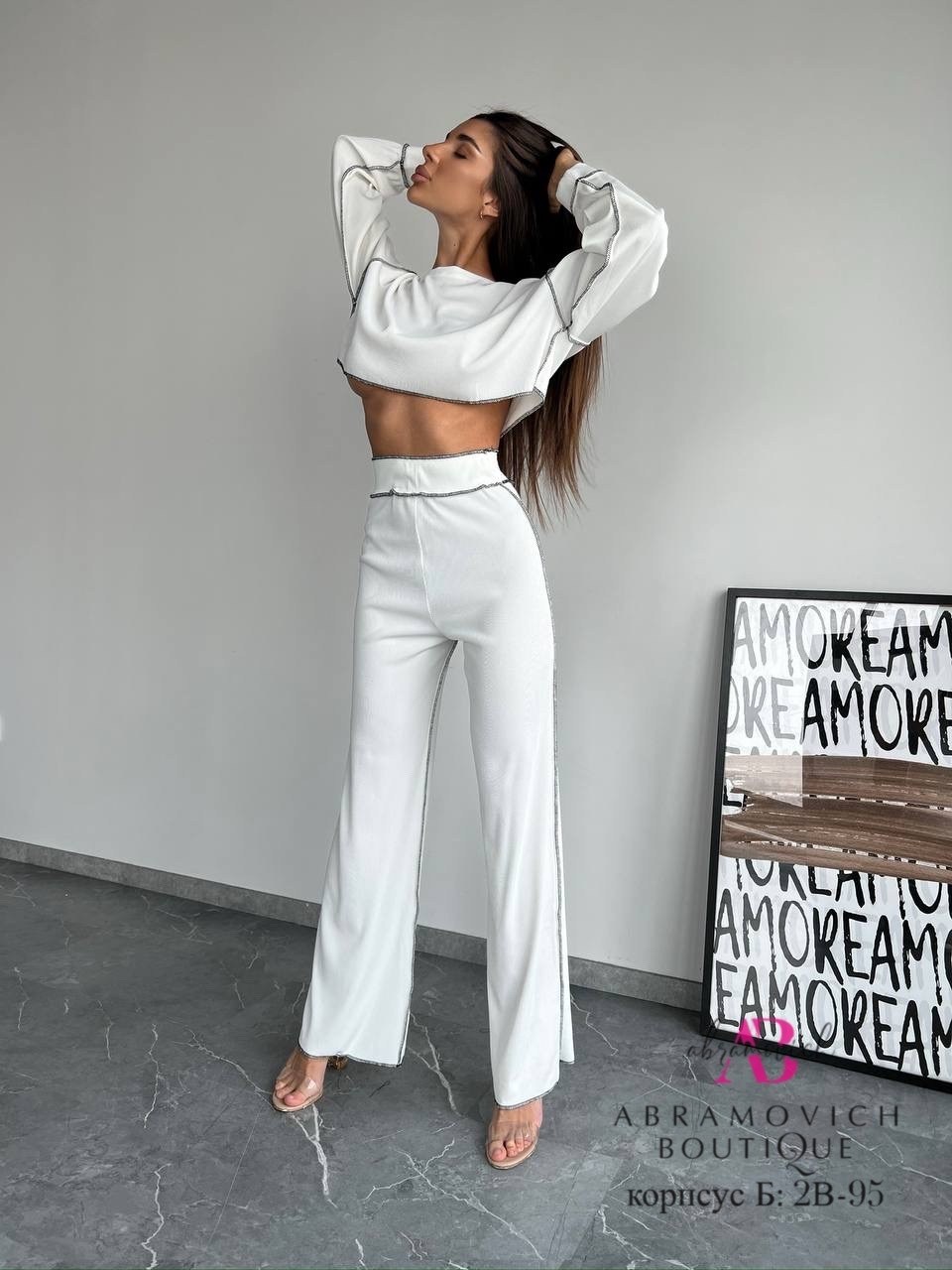 трикотажные костюмы,брючный костюм,белые костюмы,костюм белый женский,костюм спортивный женский