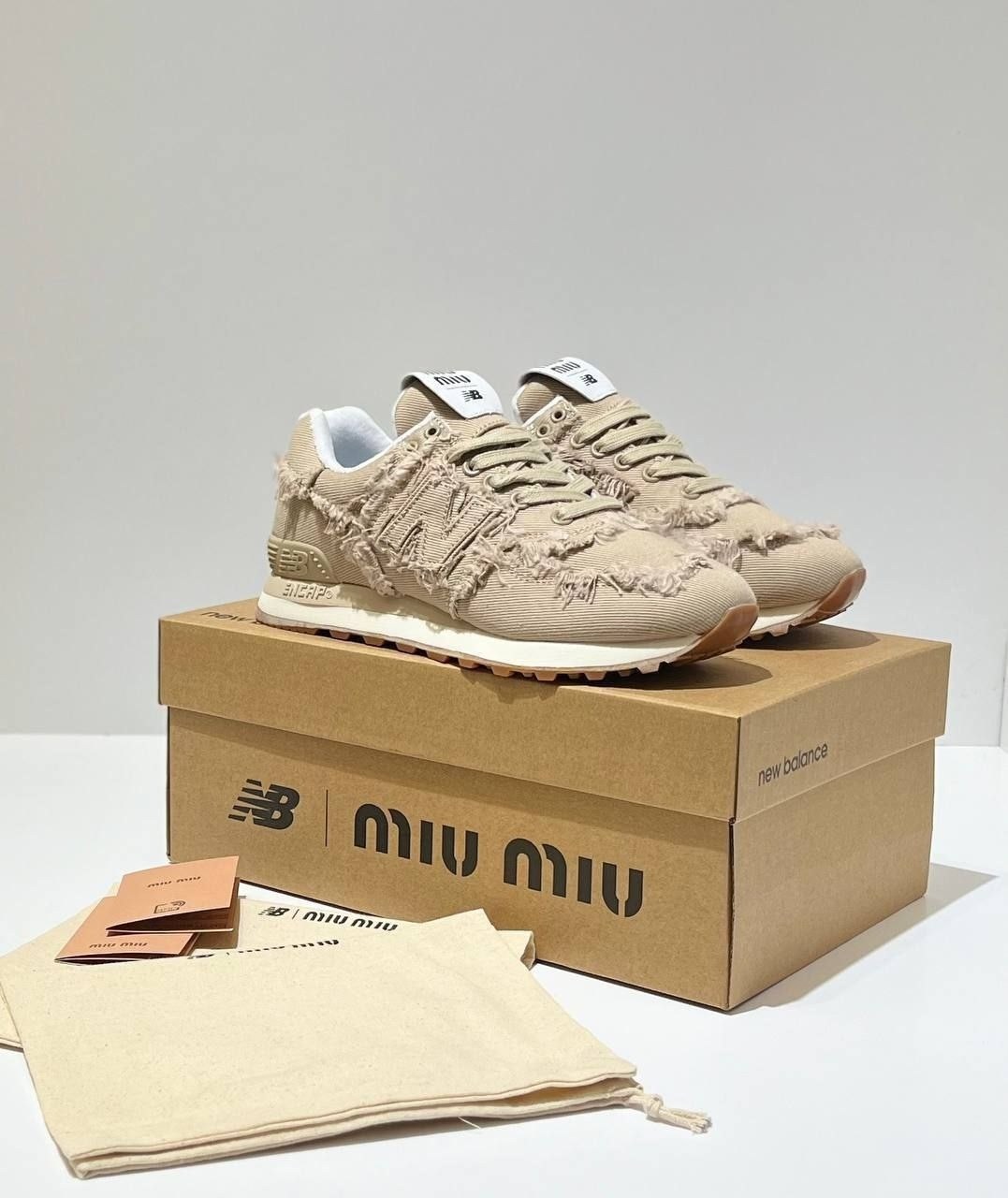 кроссовки new balance,кроссовки new balance 574,кроссовки,new balance miu miu кроссовки,кроссовки женскиe