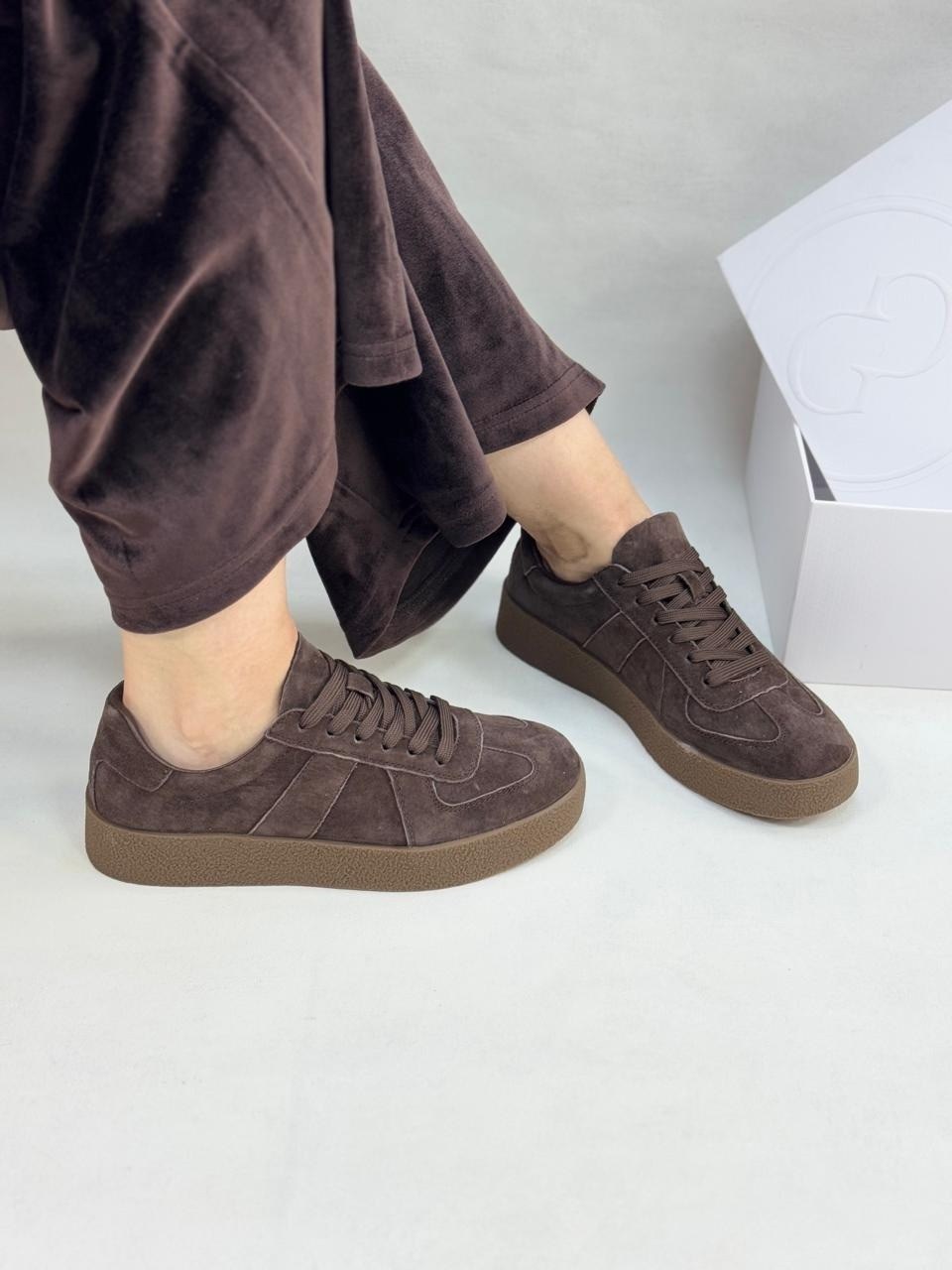 ,кроссовки замшевые,кеды из натуральной замши,замшевые кеды,кеды женски