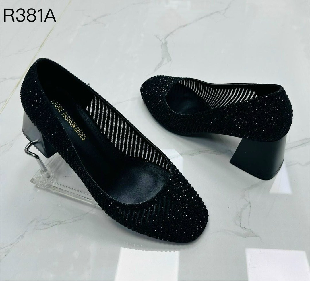 ,женские туфли,модная женская ,туфли классические,туфли на каблуке со стразами вечерние louise omarova