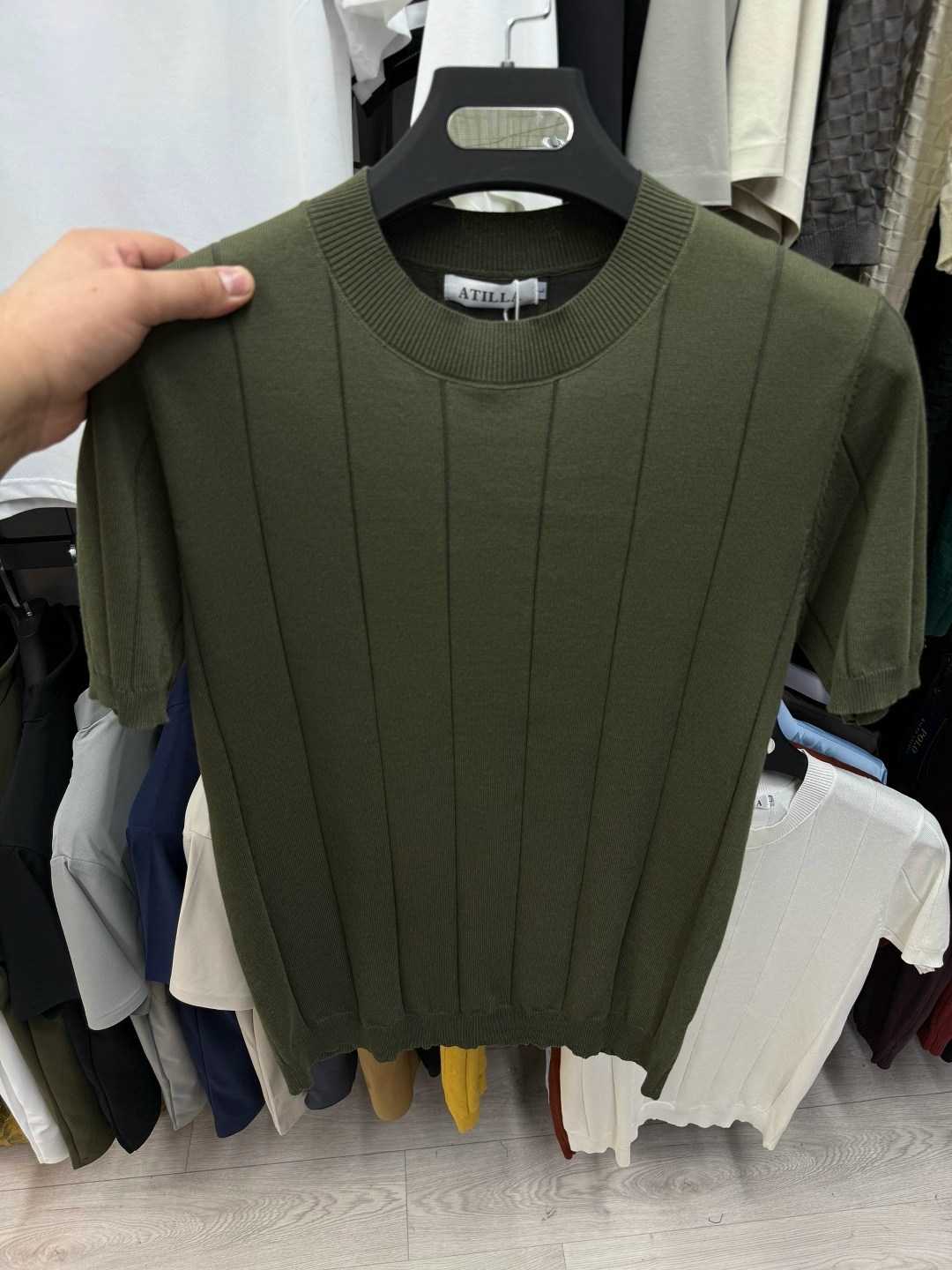 кофта женская,футболки женская,трикотажные футболки,трикотажный свитер,джемпера женские