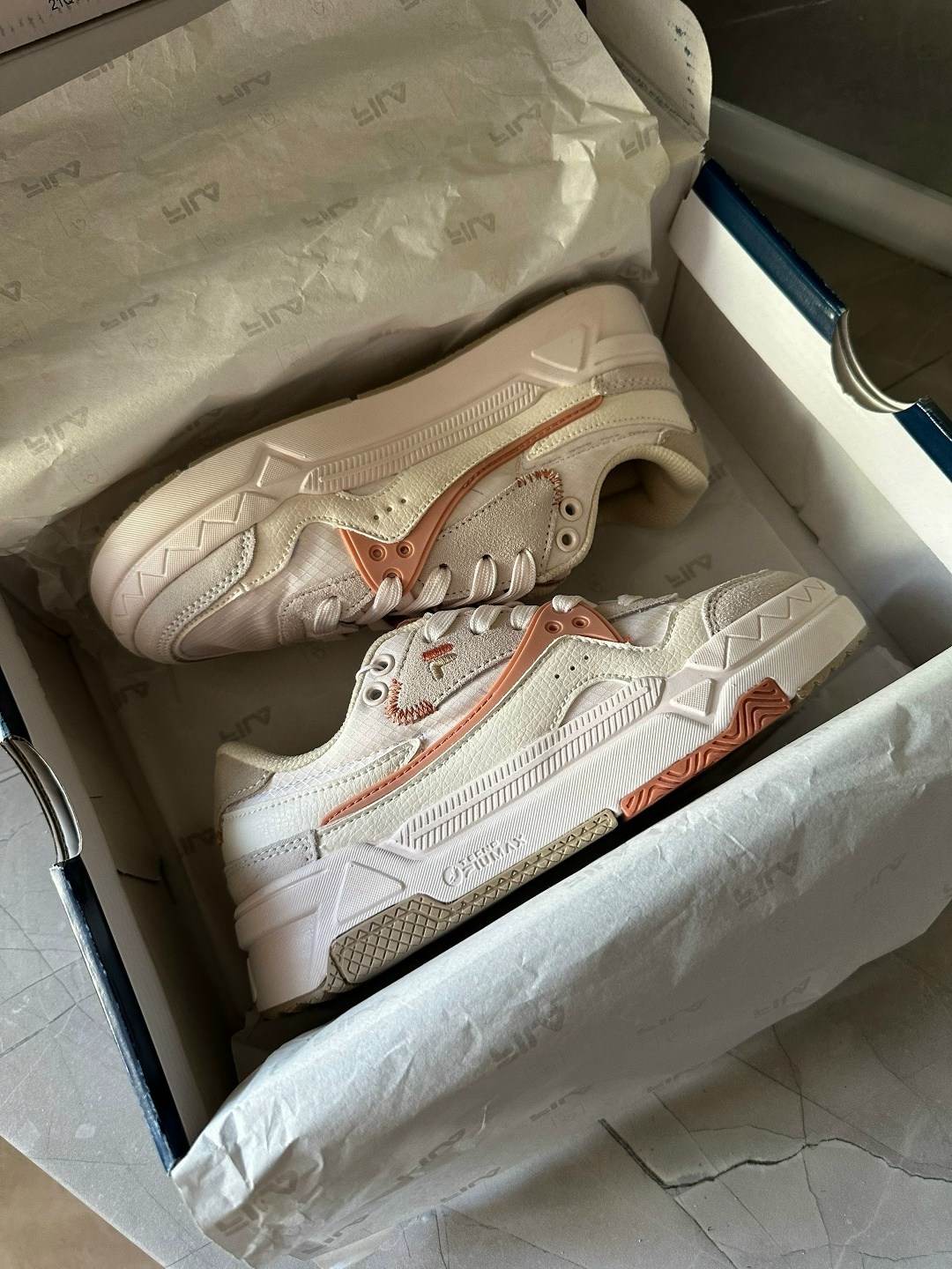 кроссовки,женские кроссовки,спортивная ,кеды кроссовки,кроссовка