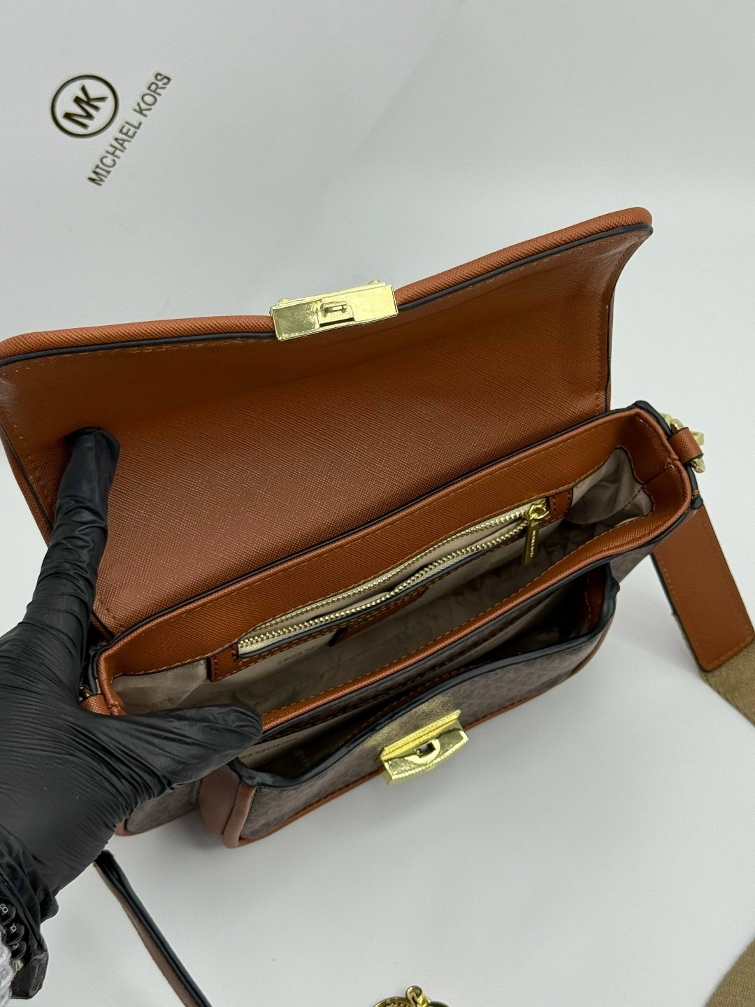 сумка michael kors,женская cумка michael kors,сумка женская,сумка,женская сумка michael kors через плечо