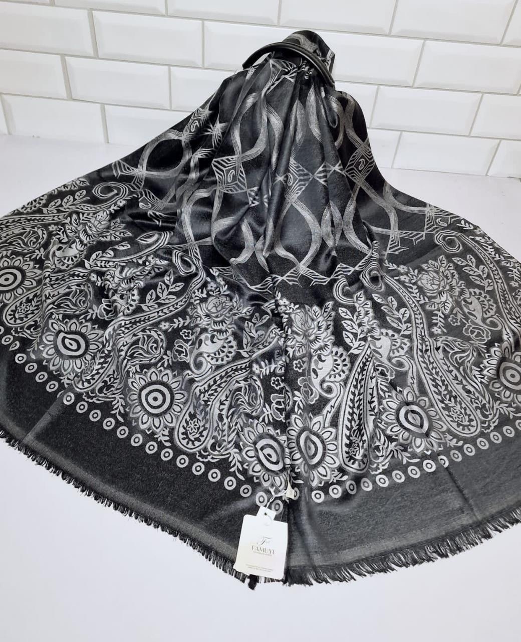 атласный платок,платок белый,палантин женские,женские платки,платки шелковые