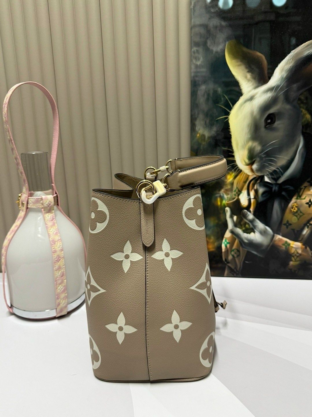 сумка женская louis vuitton,сумкa louis vuitton,louis vuitton сумка на плечо,луи виттон сумка,сумка ведро луи виттон