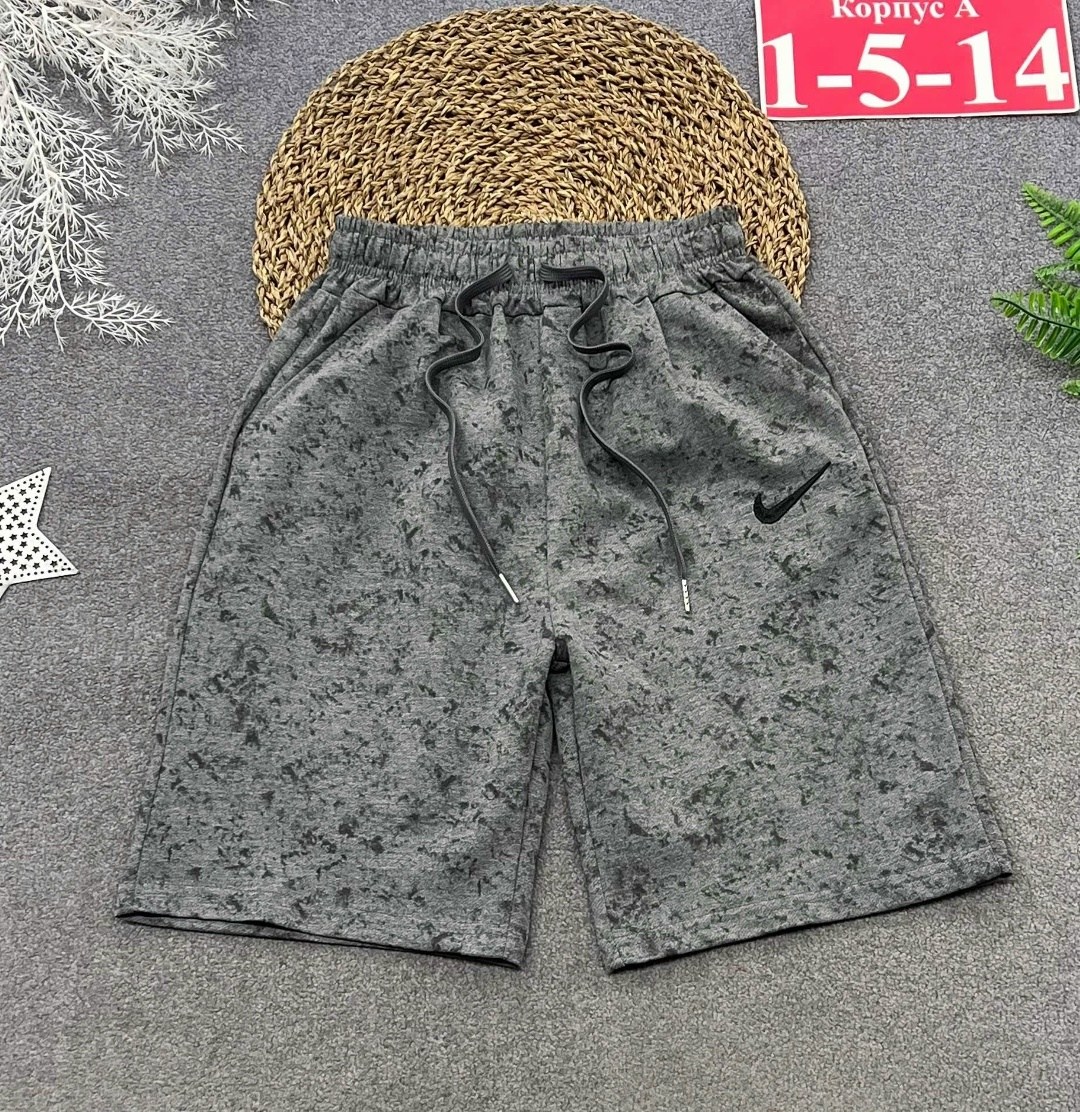 ребенок,одежда для мальчика,шорты для мальчика,мальчик,мальчик в футболке