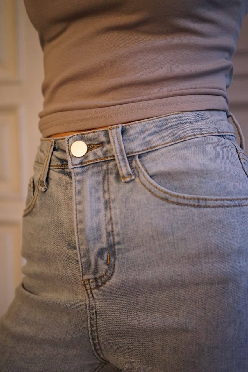 джинсы женские клеш,женские джинсы,модные джинсы,джинсы женские модные,джинсы с высокой посадкой клеш