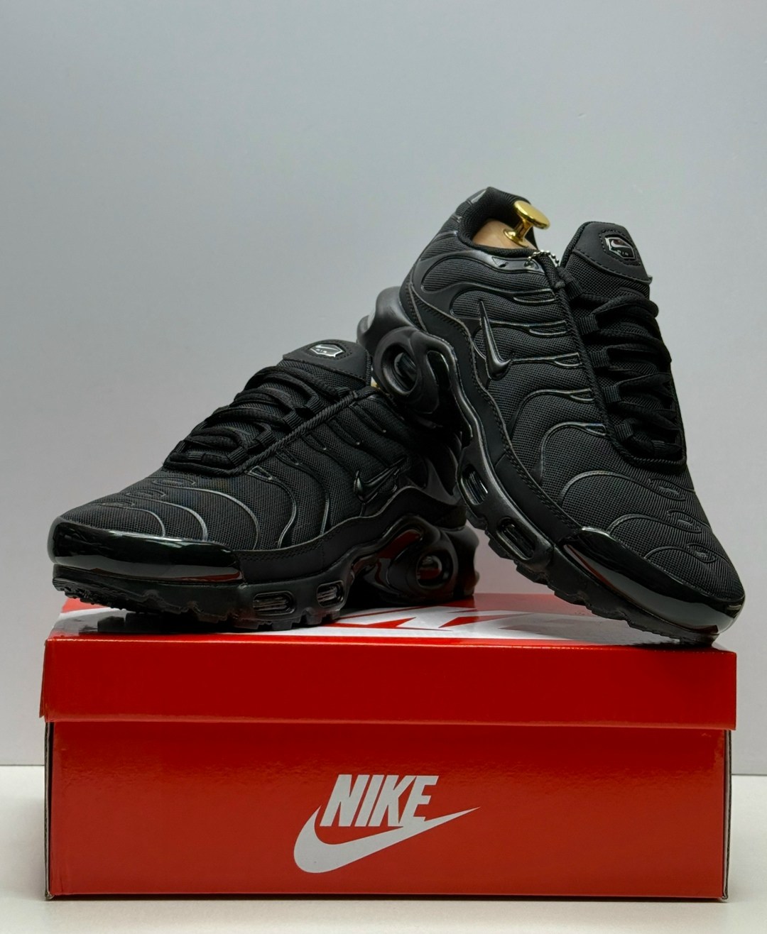 кроссовки nike air max tn plus,nike tn air max plus black,кроссовки,мужские кроссовки nike air max tn plus,кроссовки nike air max plus