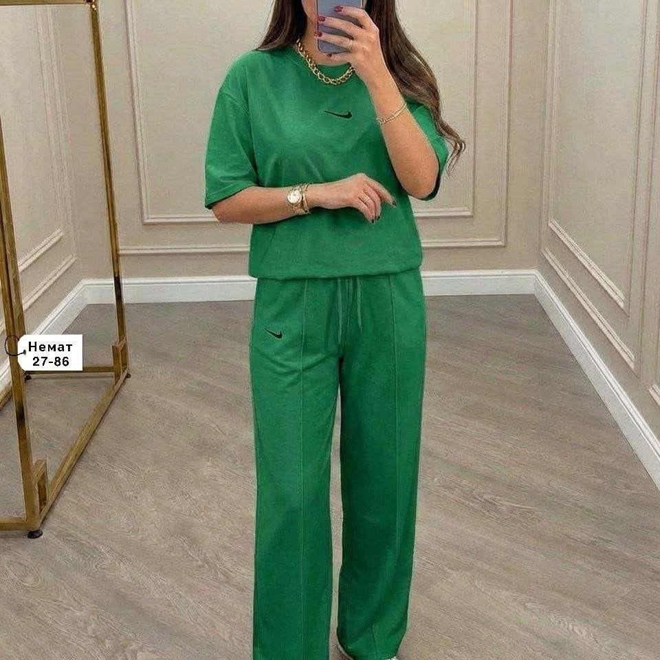 спортивный костюм женский,женский костюм,спортивный костюм,белые костюмы