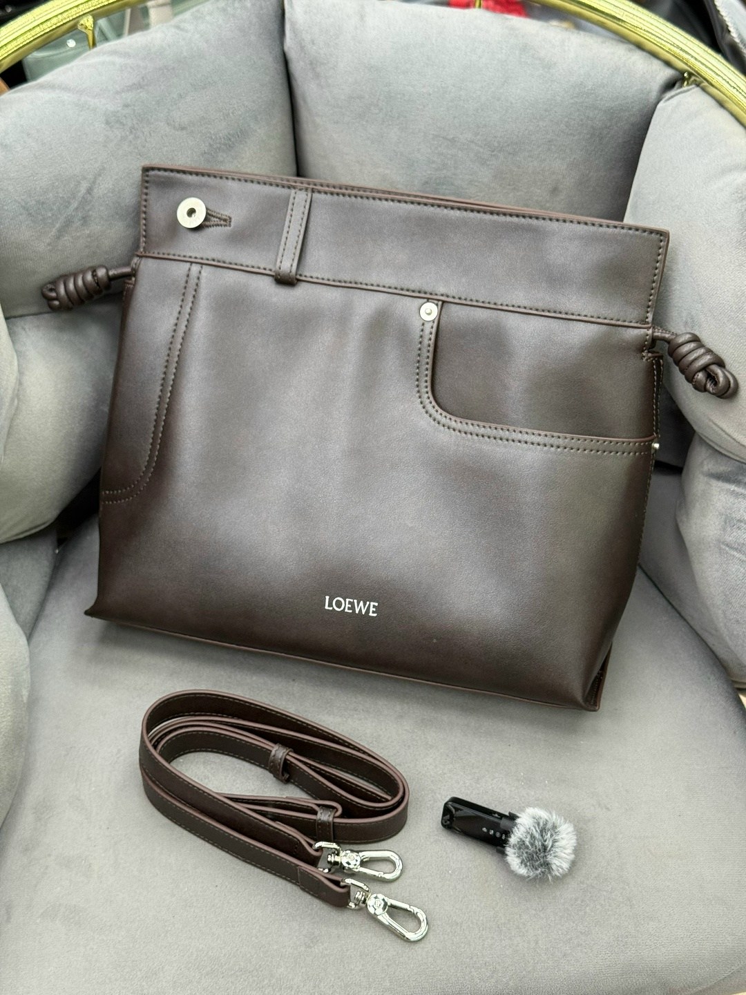 loewe сумка,женская сумка loewe,сумка,сумочки,сумка на плечо loewe