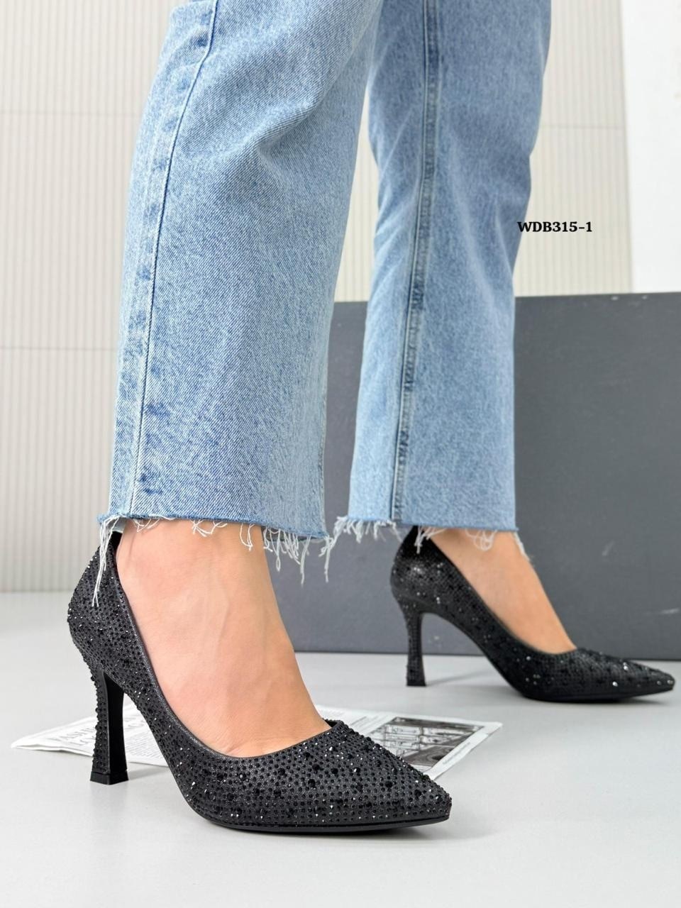 туфли женские лодочки на шпильке vezzaro 43100962,туфли женские лодочки на шпильке vezzaro цвет черный,туфли на каблуке со стразами вечерние louise omarova,туфли женские,туфли лодочки женские