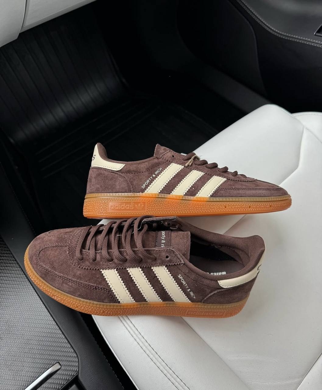 ,кроссовки adidas spezial,кроссовки adidas handball spezial,кроссовки adidas,adidas коричневые замшевые кроссовки spezial для женщин