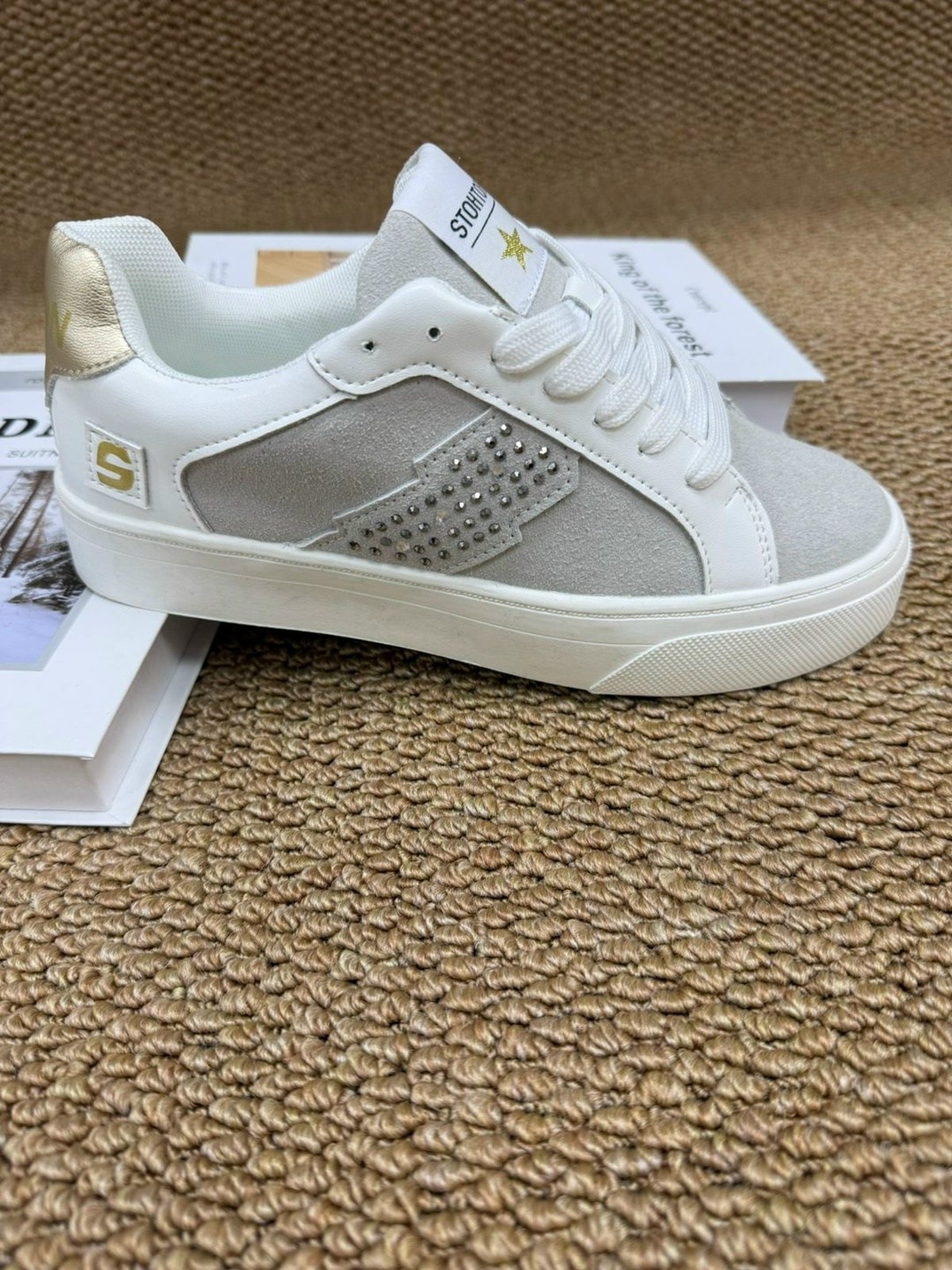 ,женские кроссовки,кроссовки кеды,кроссовки модные, женская