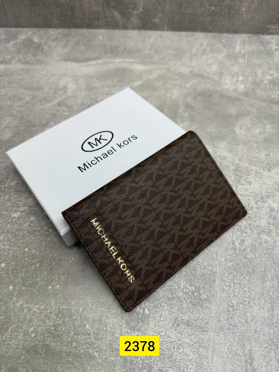 обложка на паспорт michael kors,брендовая обложка на паспорт michael kors,michael kors кошелек,обложка для паспорта michael kors женская,чехол на паспорт майкл корс