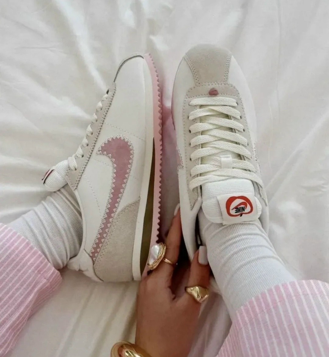 кроссовки nike cortez женские,кроссовки nike classic cortez,кроссовки женские nike,кроссовки nike cortez,кроссовки найк кортез