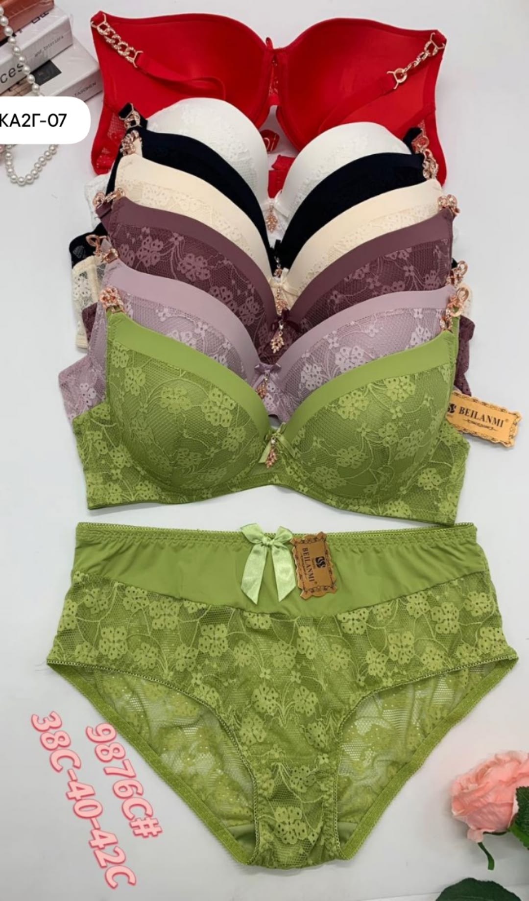 комплект женского нижнего белья,комплект нижнего белья,женское нижнее белье,бюстгальтер комплект,нижнее белье комплект кружевное