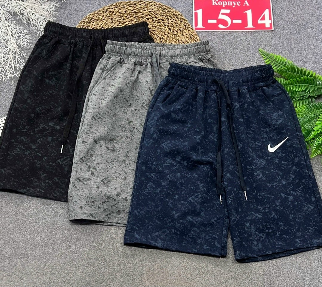 ребенок,одежда для мальчика,шорты для мальчика,мальчик,мальчик в футболке