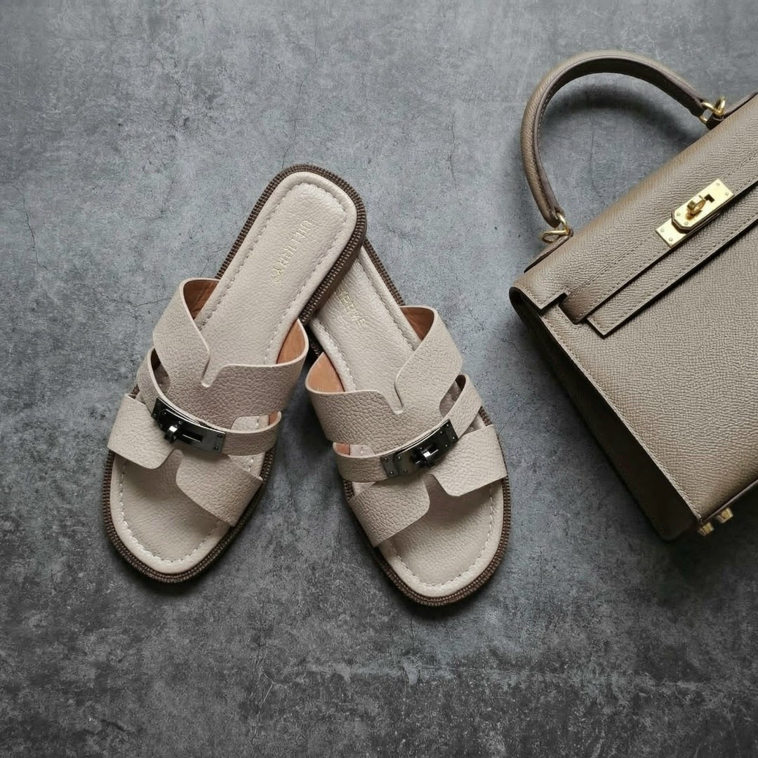 шлепанцы женские,шлепки эрмес,модные шлепанцы,замшевые шлепанцы hermes,модные сандалии