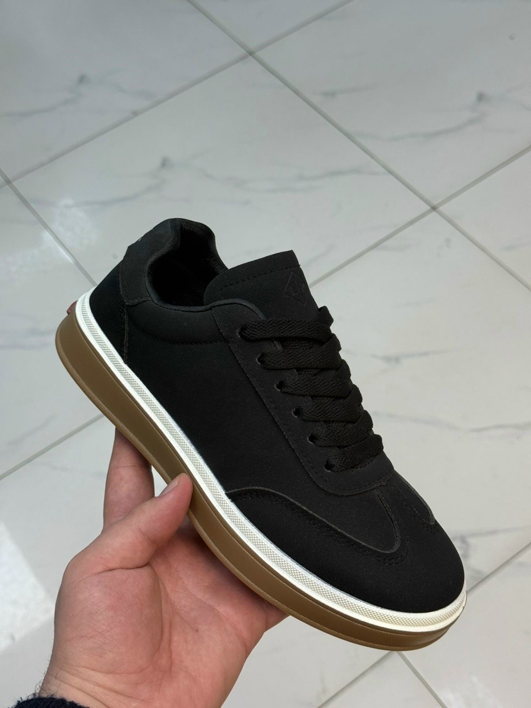 ,кроссовки женские,женская ,кроссовки эко,кроссовки замш