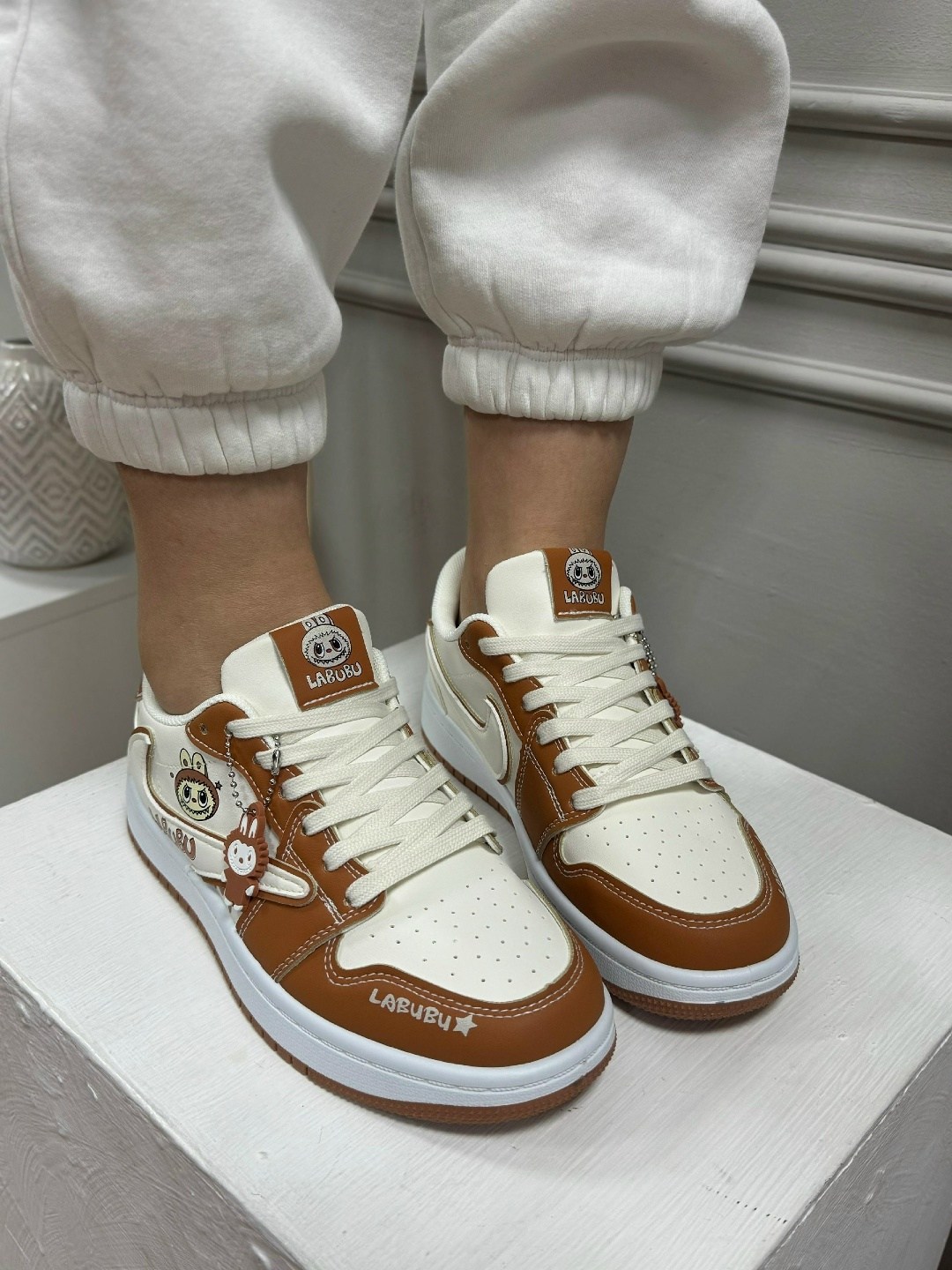 кроссовки,кроссовки женскиe,повседневные кроссовки,,кроссовка