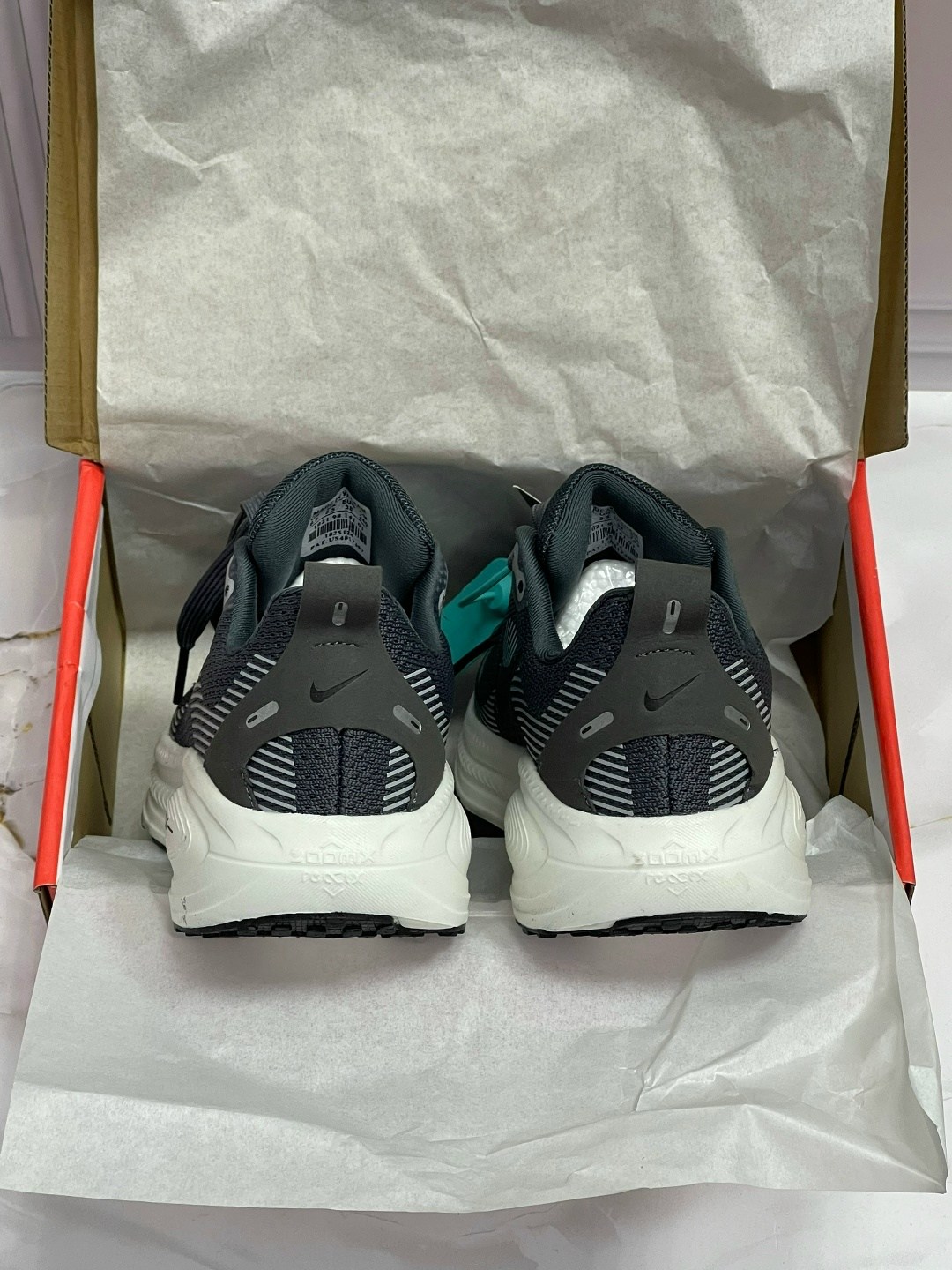 кроссовки nike,кроссовки мужские nike,кроссовки,спортивная ,повседневные кроссовки