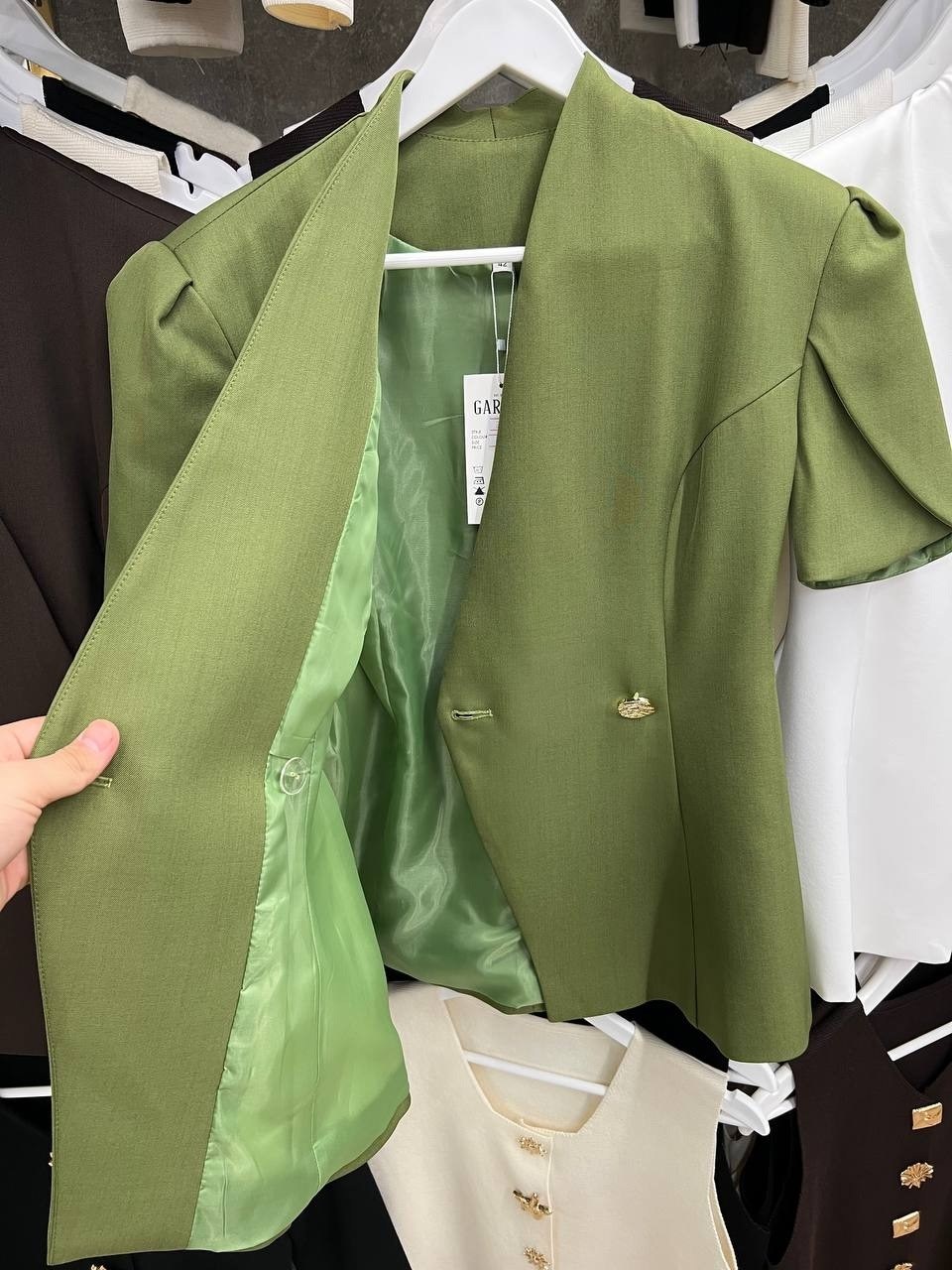 женский костюм,жакет с коротким рукавом,деловой костюм женский,женский пиджак,пиджак женский тонкий с коротким рукавом