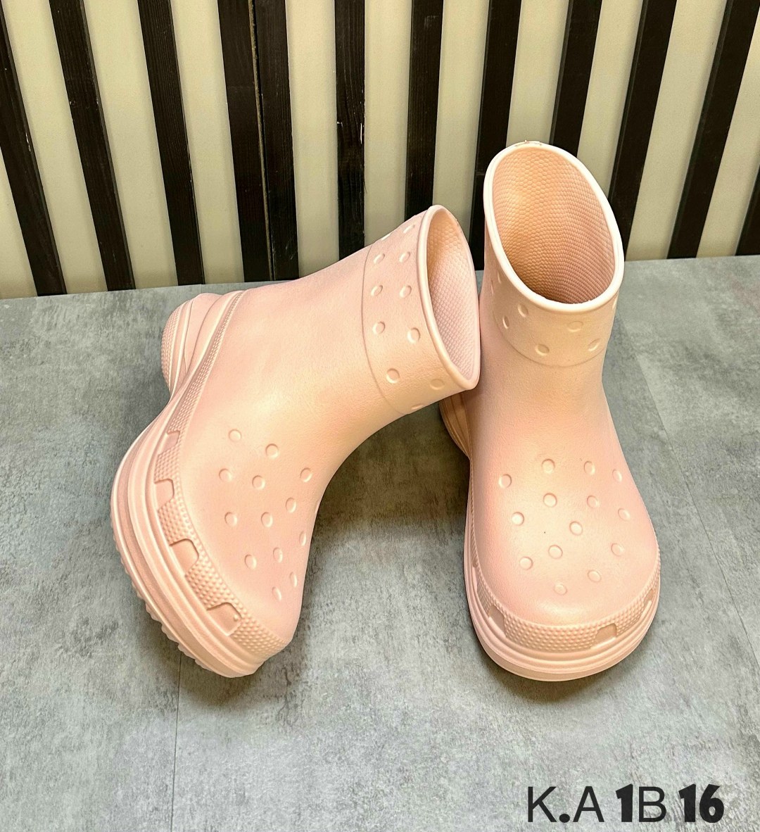 сапоги резиновые,сапоги резиновые женские,,резиновая ,резиновые сапожки