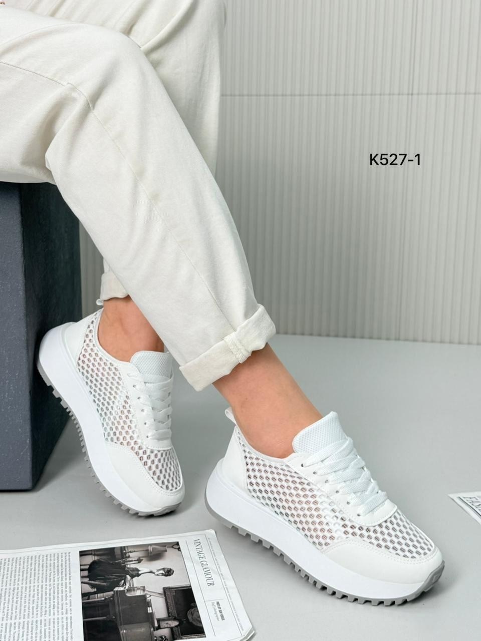 ,женские кроссовки, спортивная,повседневные кроссовки,кроссовки модные