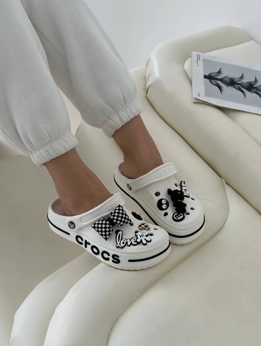 женские кроксы,crocs женские,, женская,кроксы с резиновой подошвой