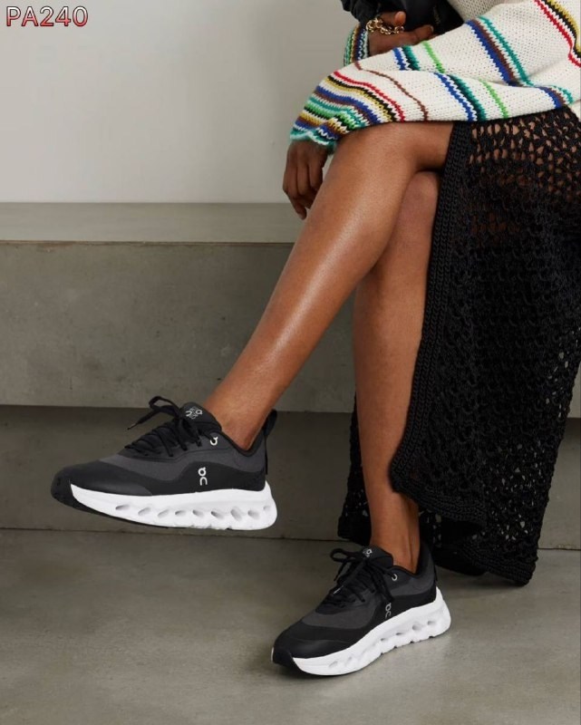 кроссовки on loewe x wmns cloudtilt 2 розовый,кроссовки x loewe cloudtilt 2 pink white on running,кроссовки,женские кроссовки,беговые кроссовки cloudtilt 2 loewe sand white женские