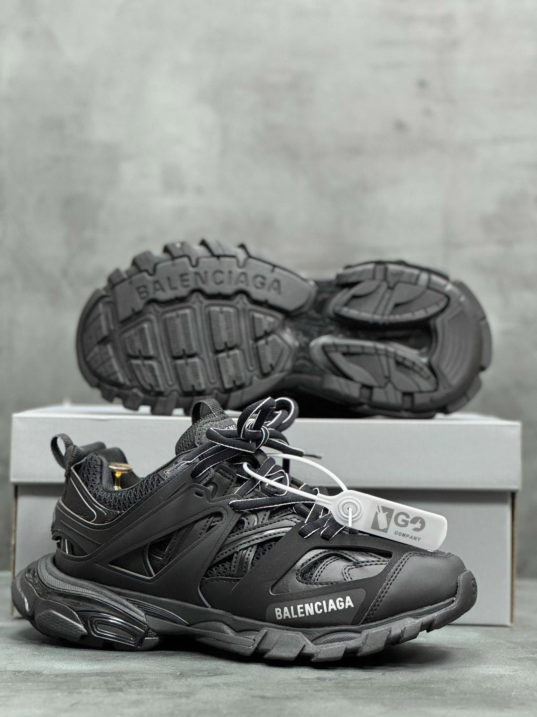 кроссовки balenciaga track,кроссовки balenciaga,мужские кроссовки balenciaga track черные,кроссовки баленсиага трек 1,balenciaga track