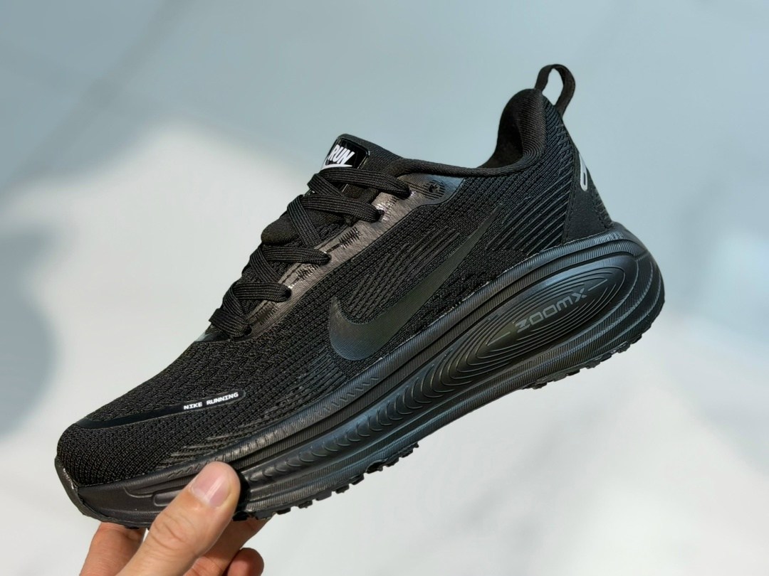 кроссовки nike,кроссовки мужские nike,кроссовки nike vomero,кроссовки nike для бега,кроссовки мужские женские