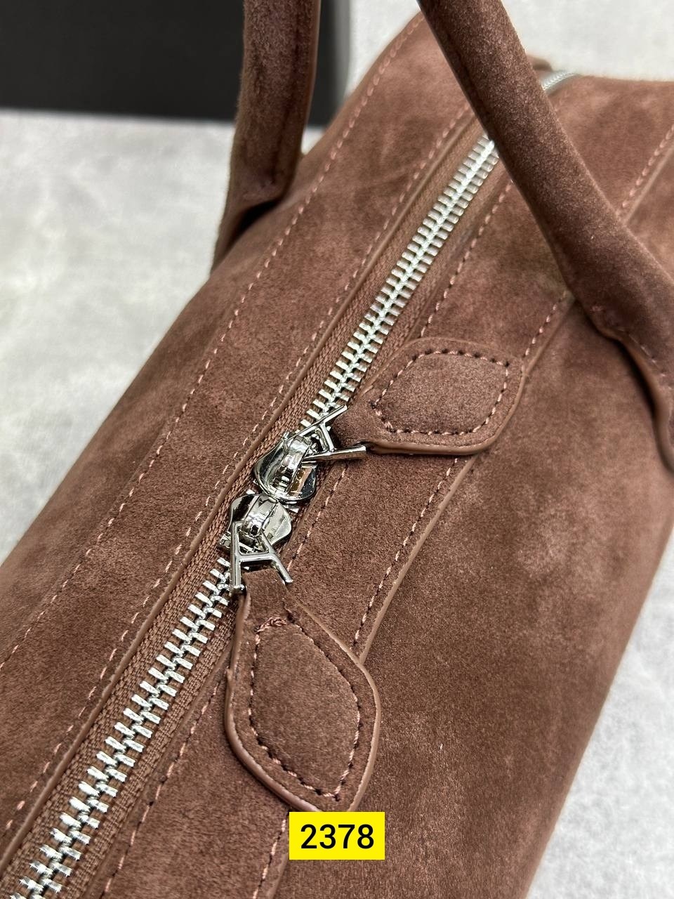 замшевая сумка,сумка женская замшевая черная,сумка the row margaux натуральная замша,замшевая сумка женская,сумка