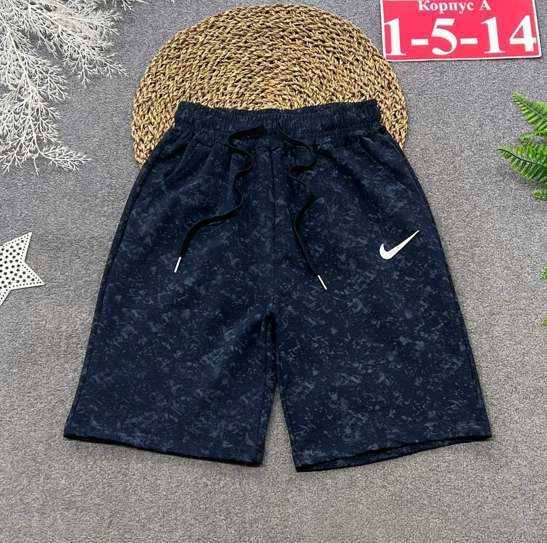 ребенок,одежда для мальчика,шорты для мальчика,мальчик,мальчик в футболке