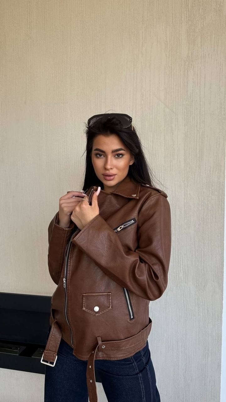 кожаная куртка косуха женская,кожаная куртка косуха,косуха куртка кожаная оверсайз chauzi,кожаная куртка,косуха коричневая женская оверсайз