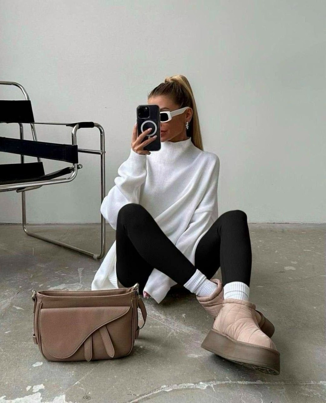 белая кофта оверсайз,удлиненный свитер оверсайз,свитер оверсайз свободный,свитер оверсайз белый,свитер оверсайз