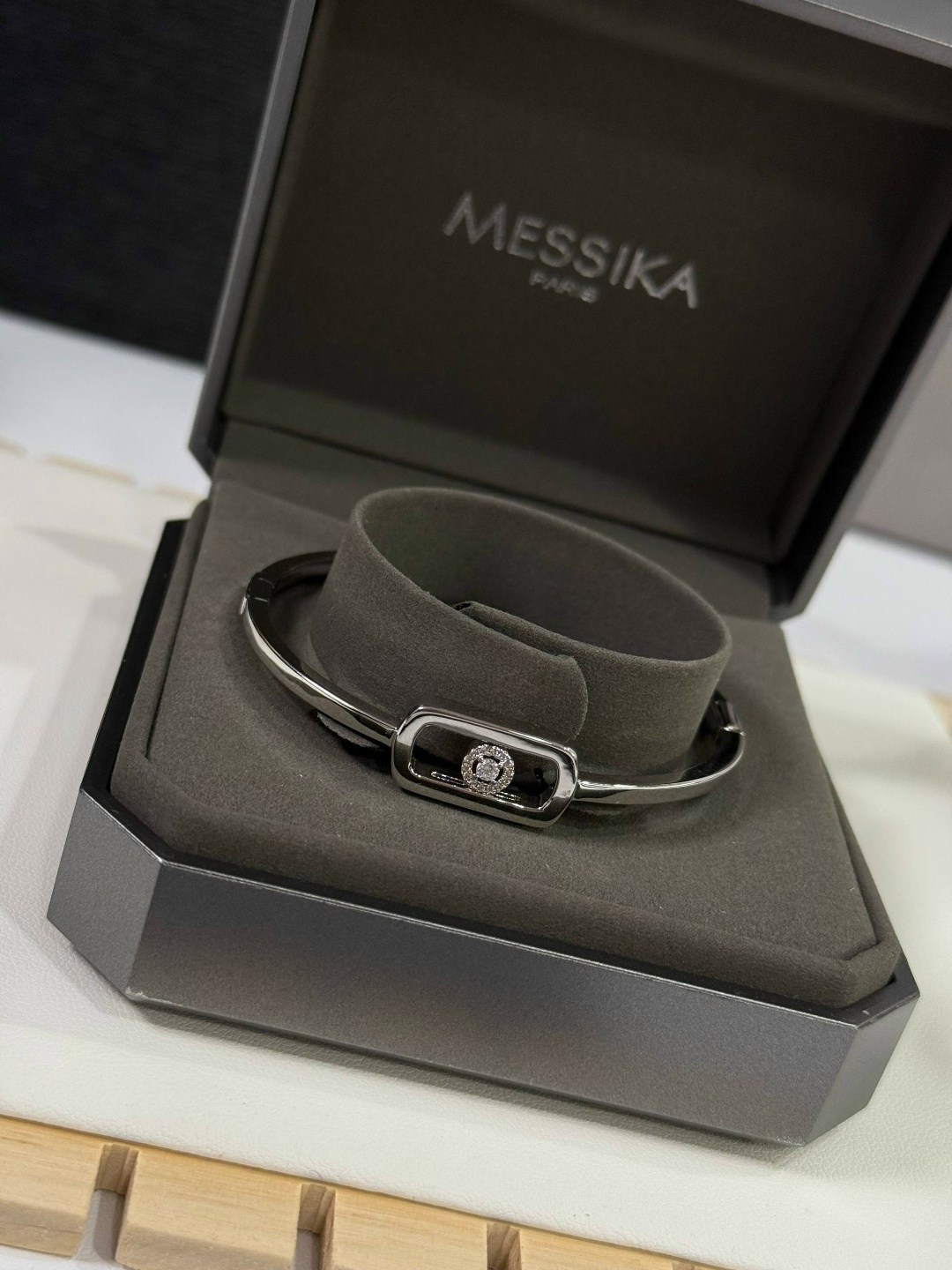 браслет messika,кольцо messika,messika украшения,messika серьги,коробка для украшений