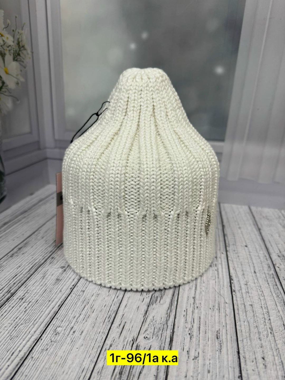 шапка для женщин,вязаная женская шапка,женская шапка,шапки ,шапка демисезонная