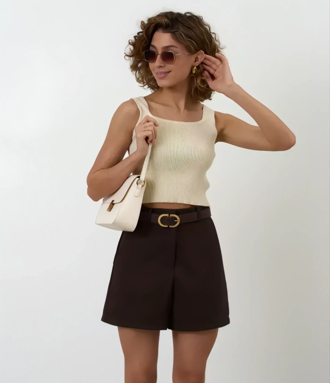 шорты женские,черные шорты,женские классические шорты,классические шорты,шорты